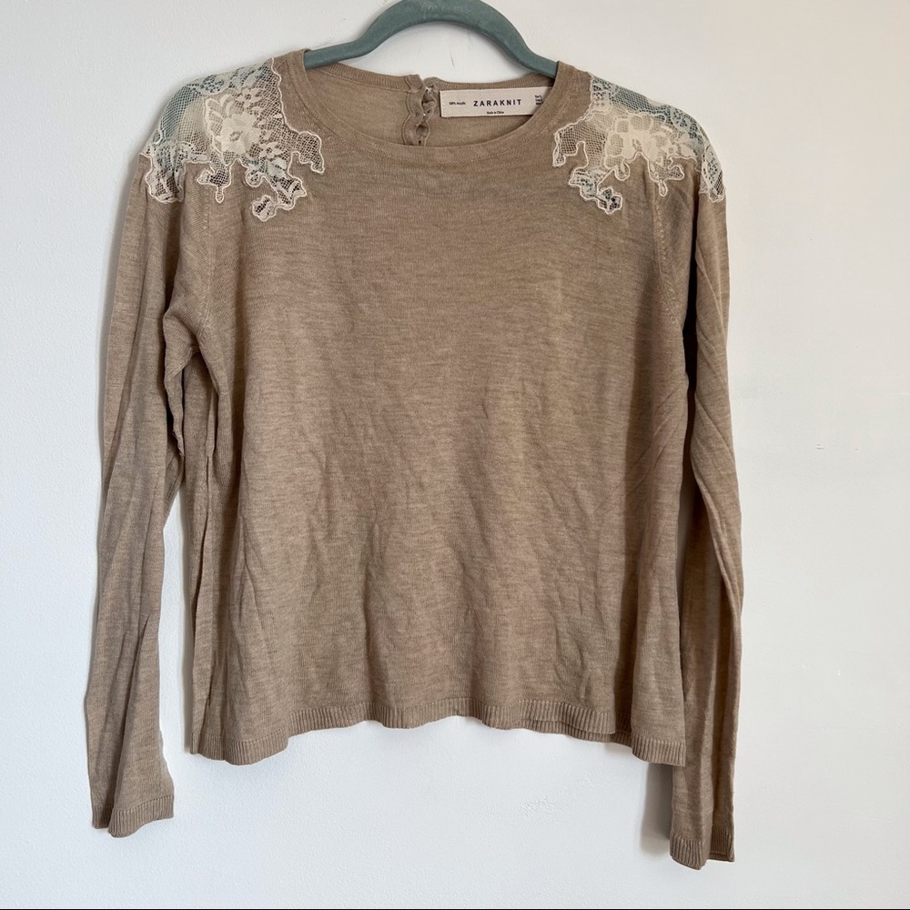 Zara Knit top with lace detailing